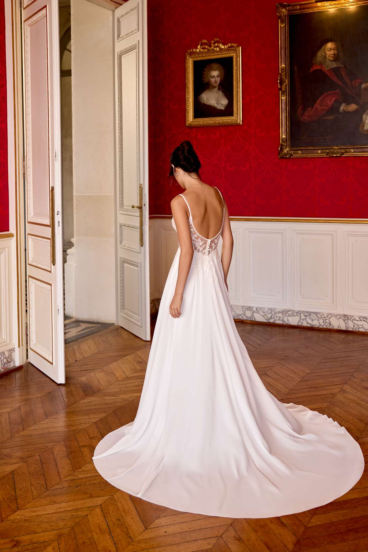 Fließendes A-Linien Brautkleid mit Spitze und Chiffon-Rock