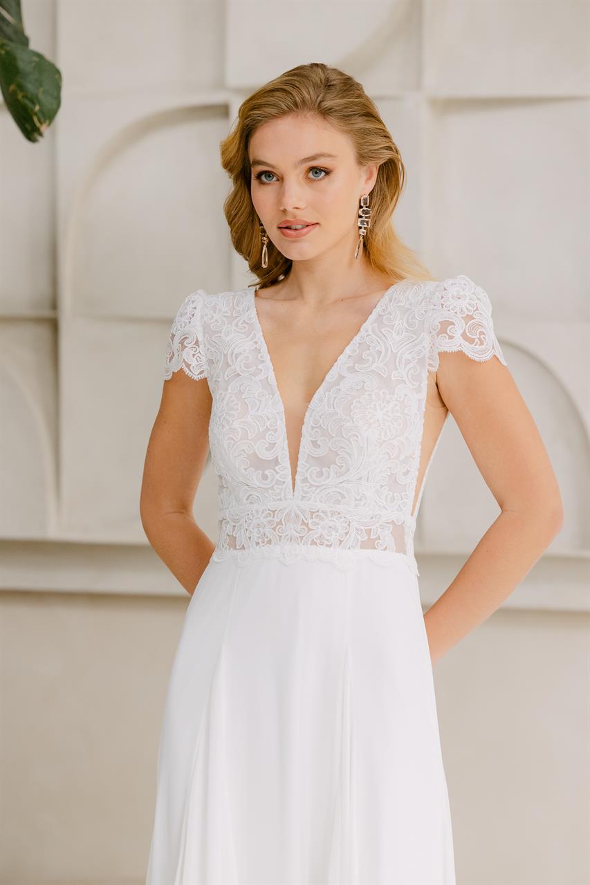 Modernes Vintage-Brautkleid mit Chantilly-Spitze