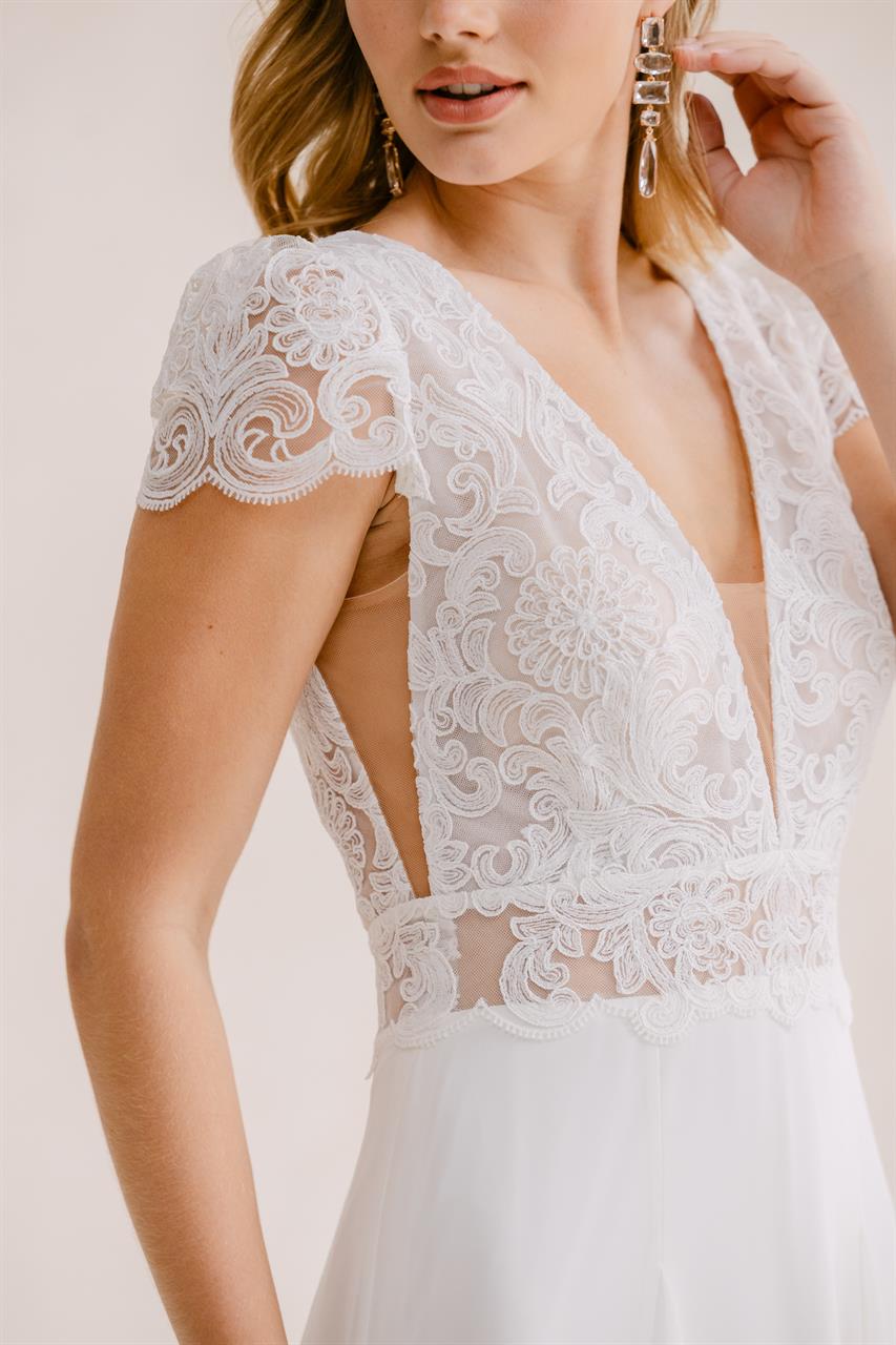 Modernes Vintage-Brautkleid mit Chantilly-Spitze